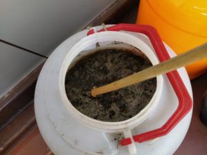Bote con biopreparado